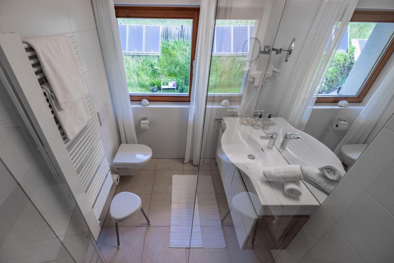 Haus Sonnbichl Apartment Weissensee Exterior photo